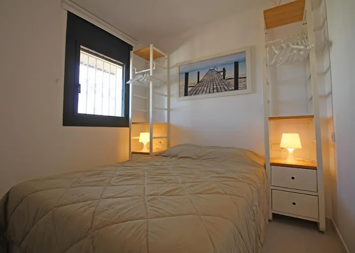 Basic Comfort Muga Park 0116 * Empuriabrava
