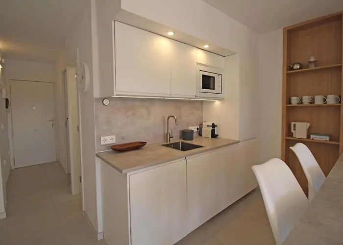 Basic Comfort Muga Park 0116 * Empuriabrava